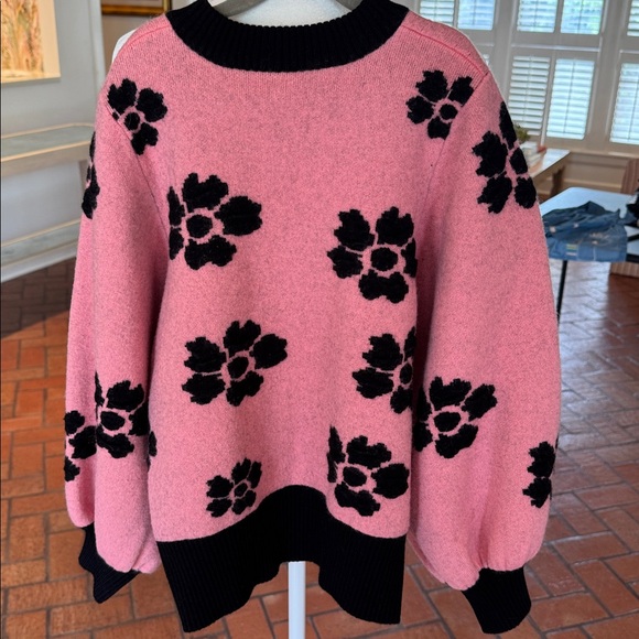 Manoush - Women’s Pink Daisy Floral Sweater - Size: Medium - Picture 6 of 9